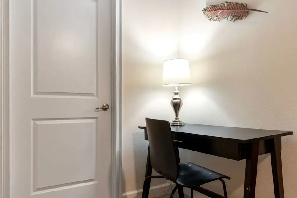 Amazing 5bdr House w Pool -4857