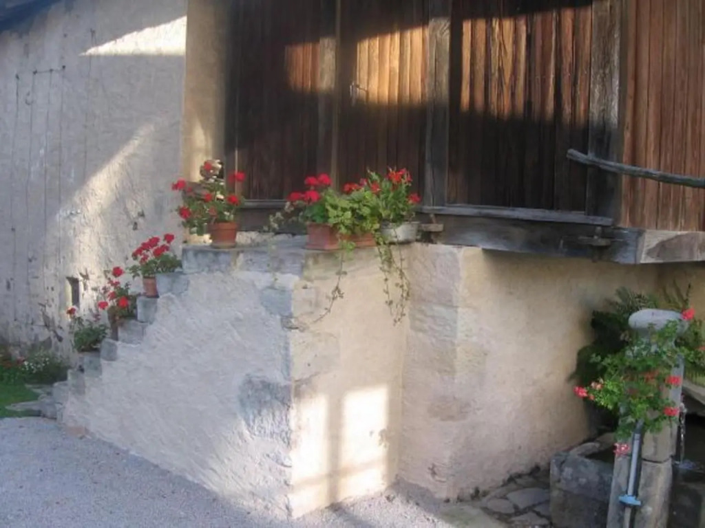 Maison de caractère avec jardin, terrasse et équipements pour grandes familles au Val-dAjol - FR-1-589-169