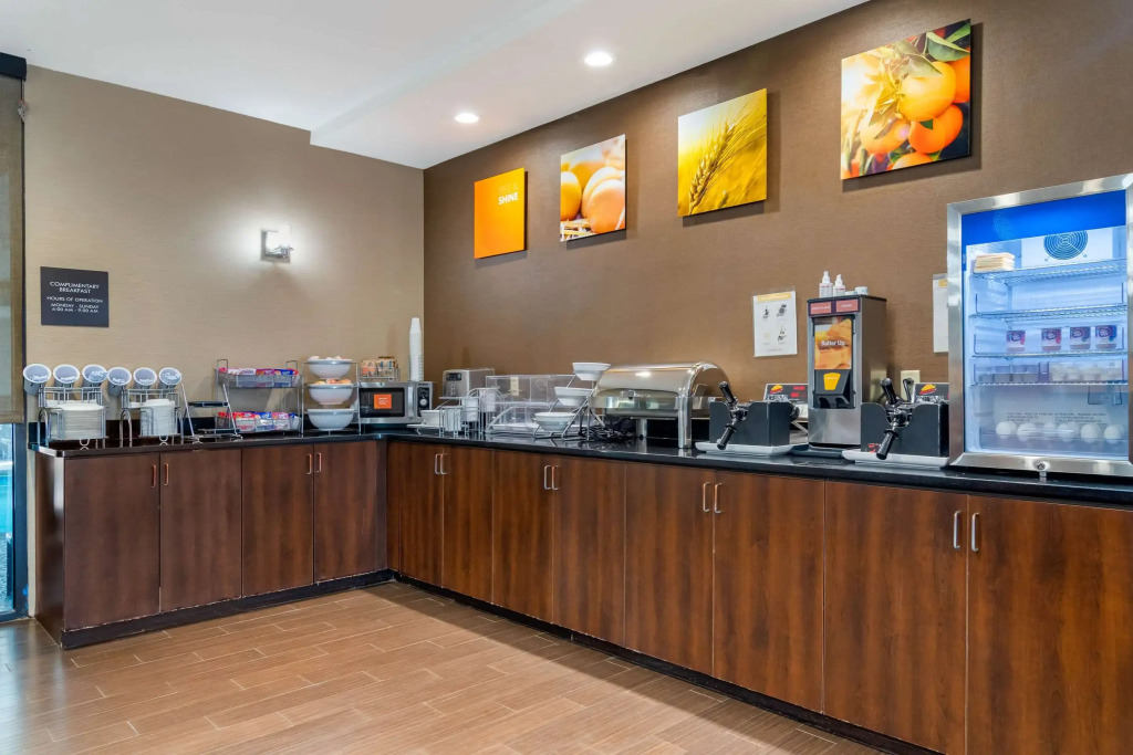 Comfort Suites Byron Warner Robins
