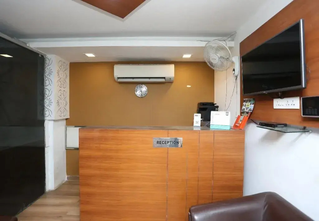 Hotel RP Grand Titanium by OYO Rooms