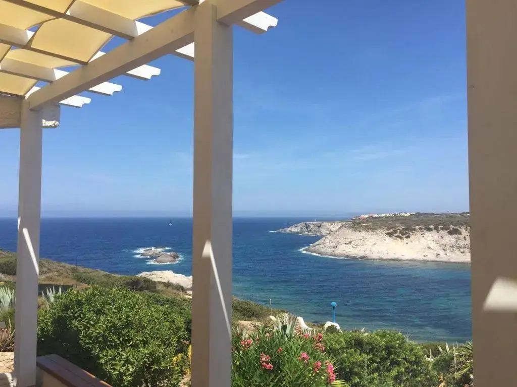 Villaggio polifemo 38 Località Cala Sapone P7167