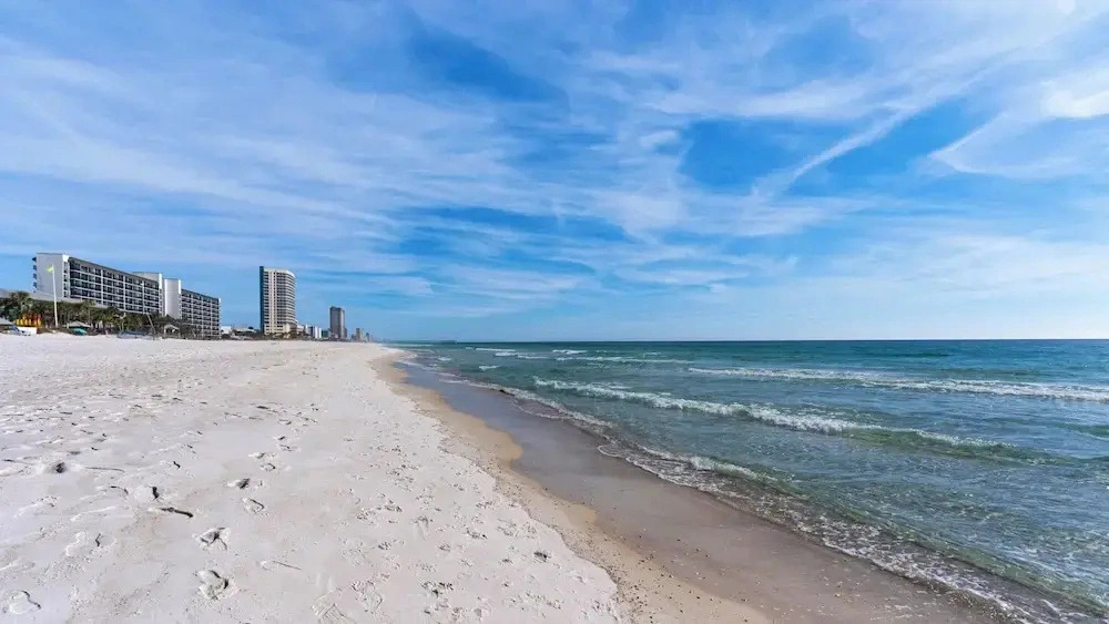 Sleeps 10, 4 Pools, Mini-golf Fun + Free Tickets: Dolphin Cruise & More