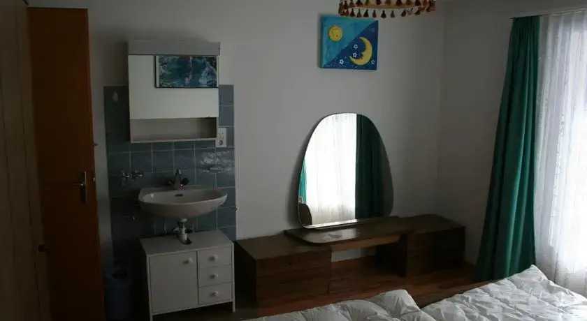 Haus Residence