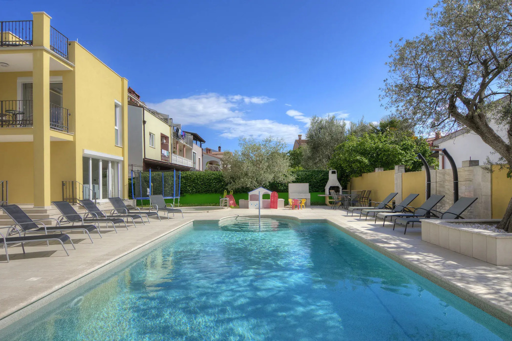 Apartments Villa Nina