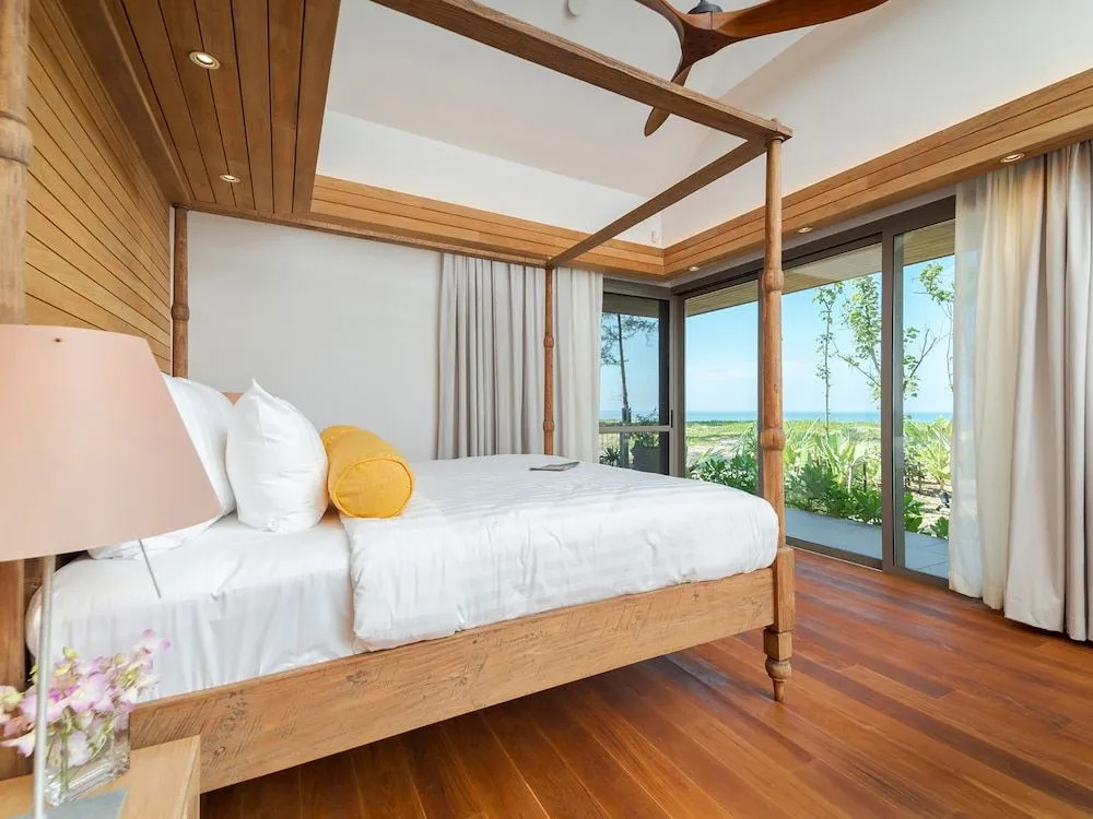 Luxury Beachfront Villa Phuket Private Pool Full Staff At Natai Beach