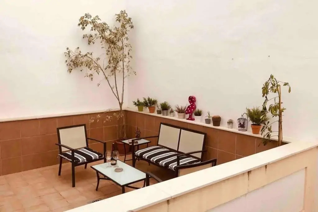 “SMILE NERJA” chic apartment with WIFI, 4 guests