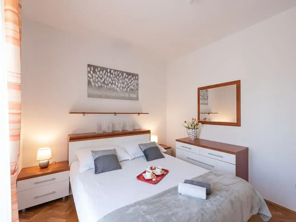 Trendy Holiday Home in Zadar With Balcony