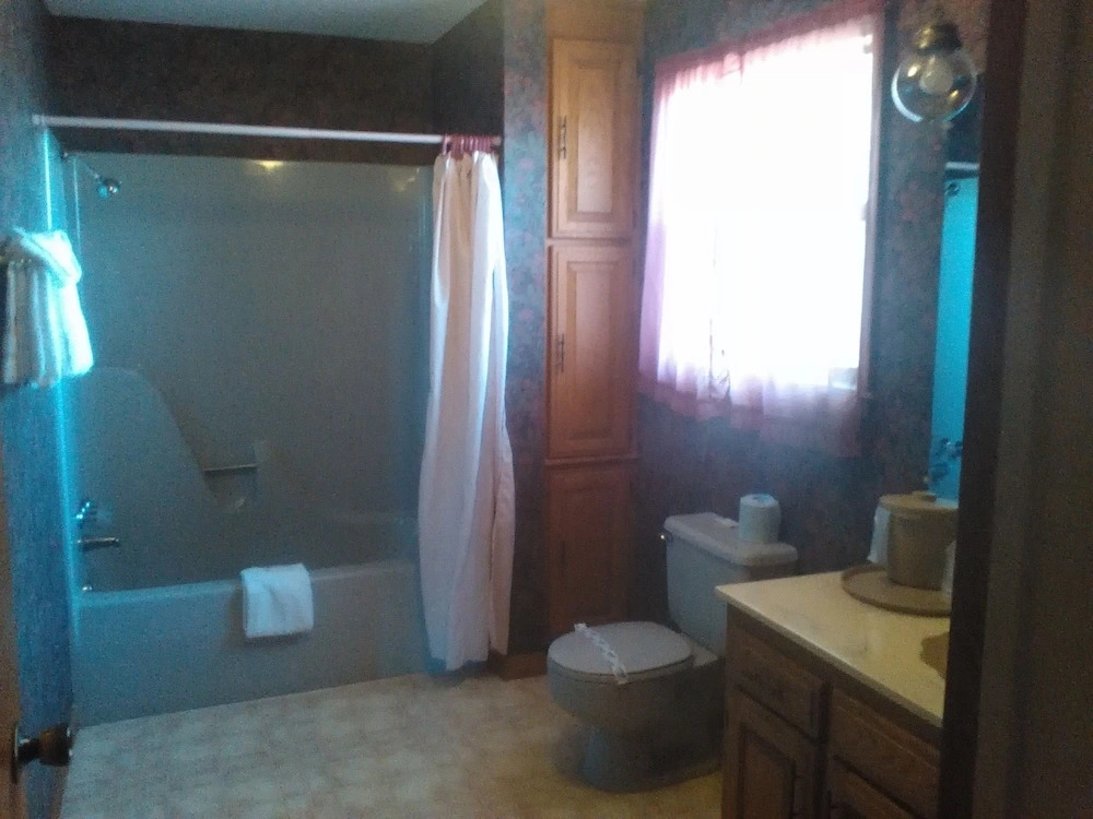 The Razorback Lodge