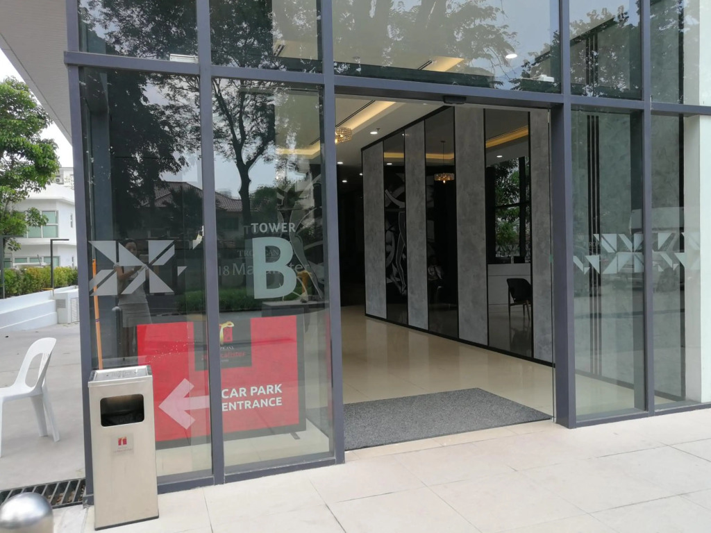 Muji Home 1 - Sea and City View 2BR at 218 Tropicana NEAR Komtar FoodHeaven Heritage with Netflix