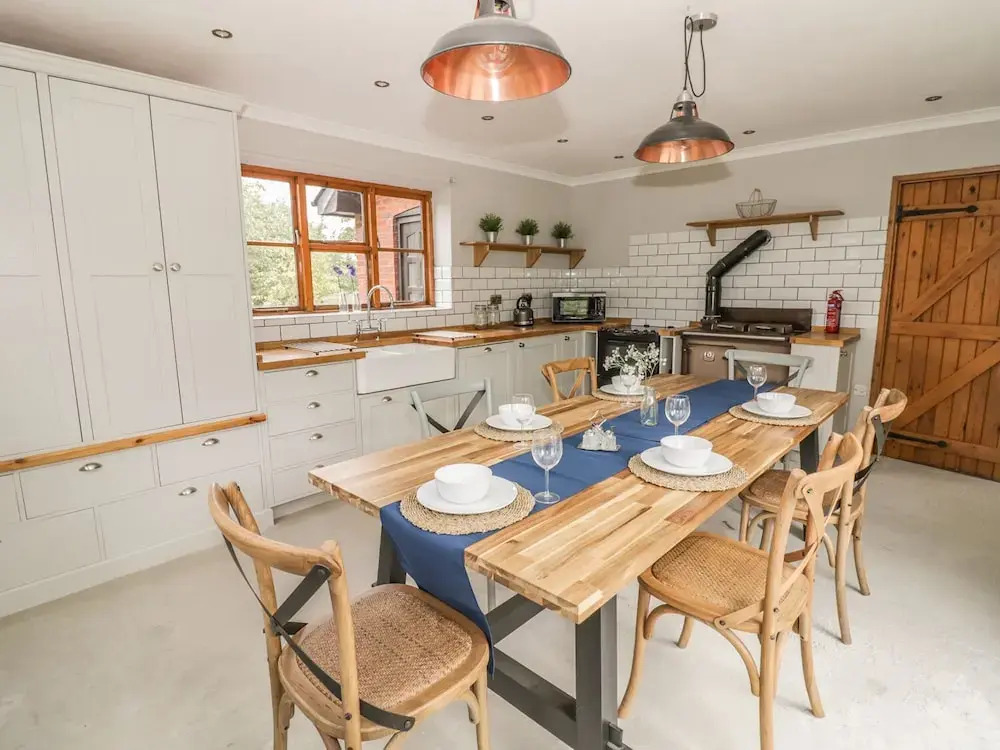 Orchard View, Leominster