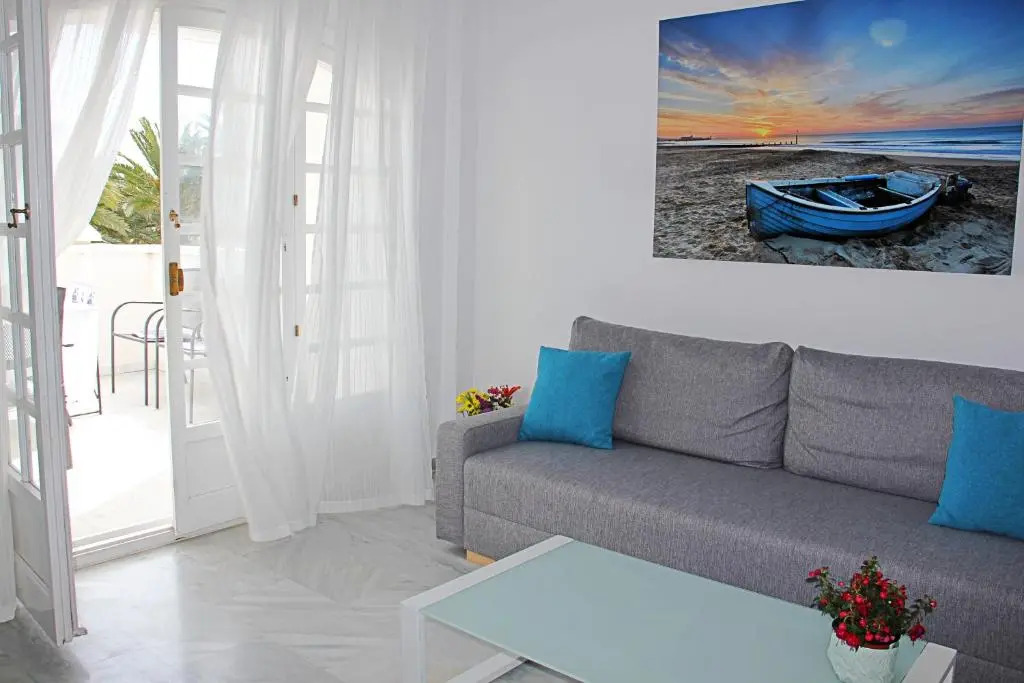 La Playa Blanca 4, Duquesa, Beach, Sea View, Pool, WiFi
