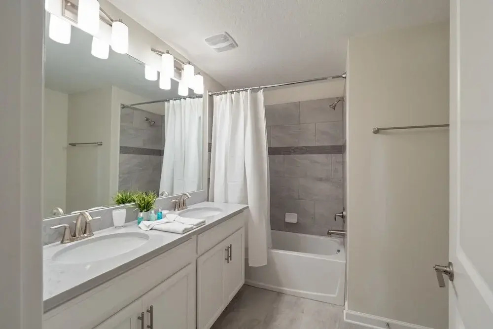 8921SID - The Retreat at ChampionsGate