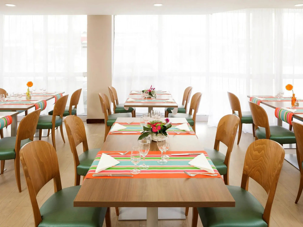 ibis Styles Tours Centre