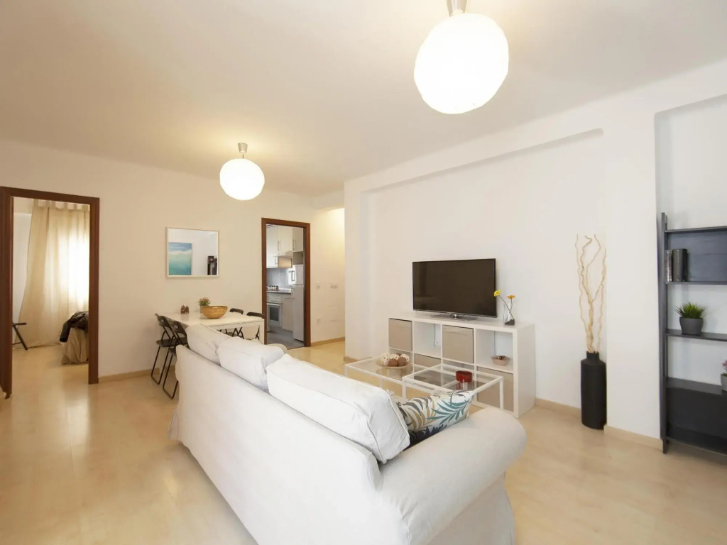 CERVANTES Apartment 34 2BR 1BT