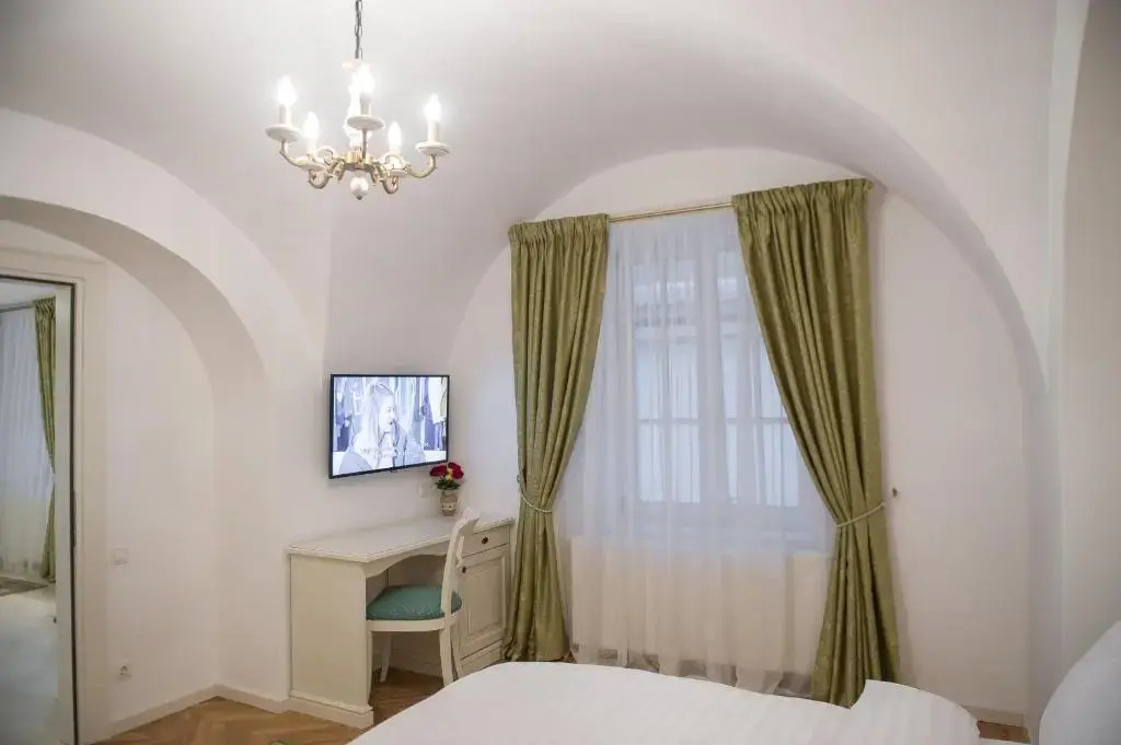 Baroc Deluxe House- Apartment & Room, Sibiu Old Town