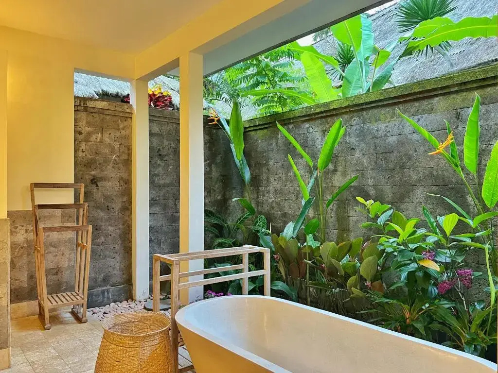 Desa Kerasan 5 -Luxury 2BRV 15 mins to Ubud