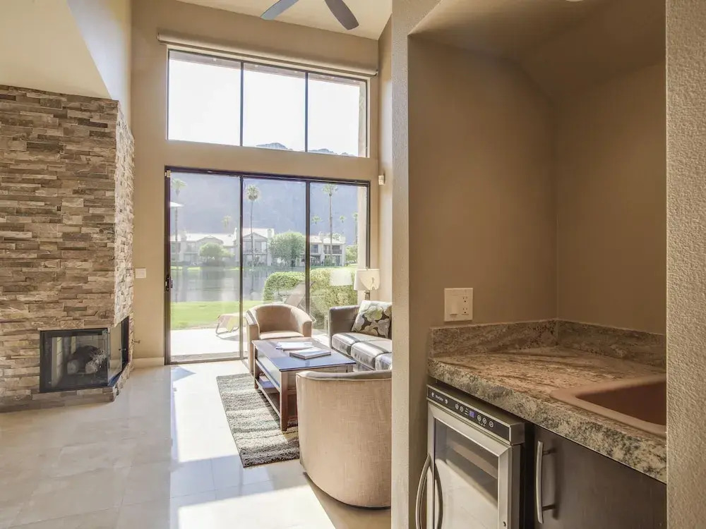 Mountain View Oasis at PGA West by Acme House Company
