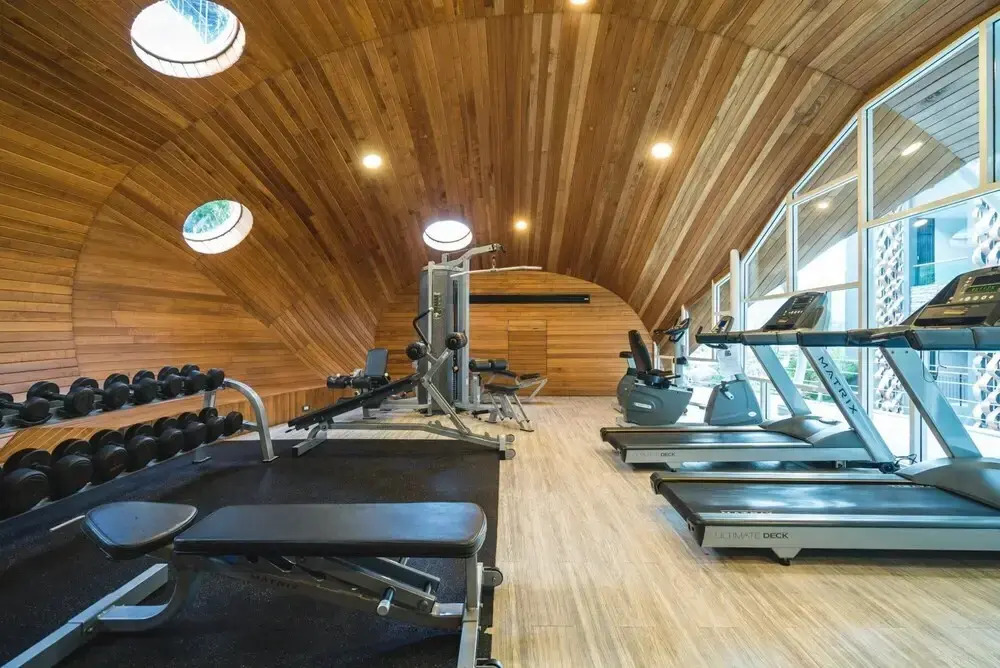 Et414 - Charming Pool View Studio Pool and gym in Patong