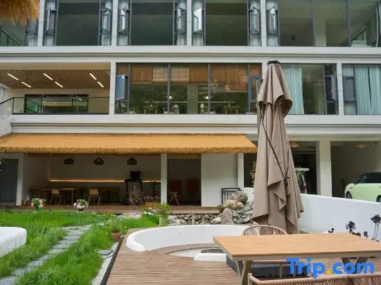 Li Lupanshan Yun Hotel