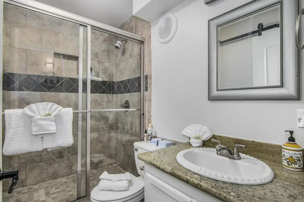 Islander East Miniums #216 2 Bedroom Condo