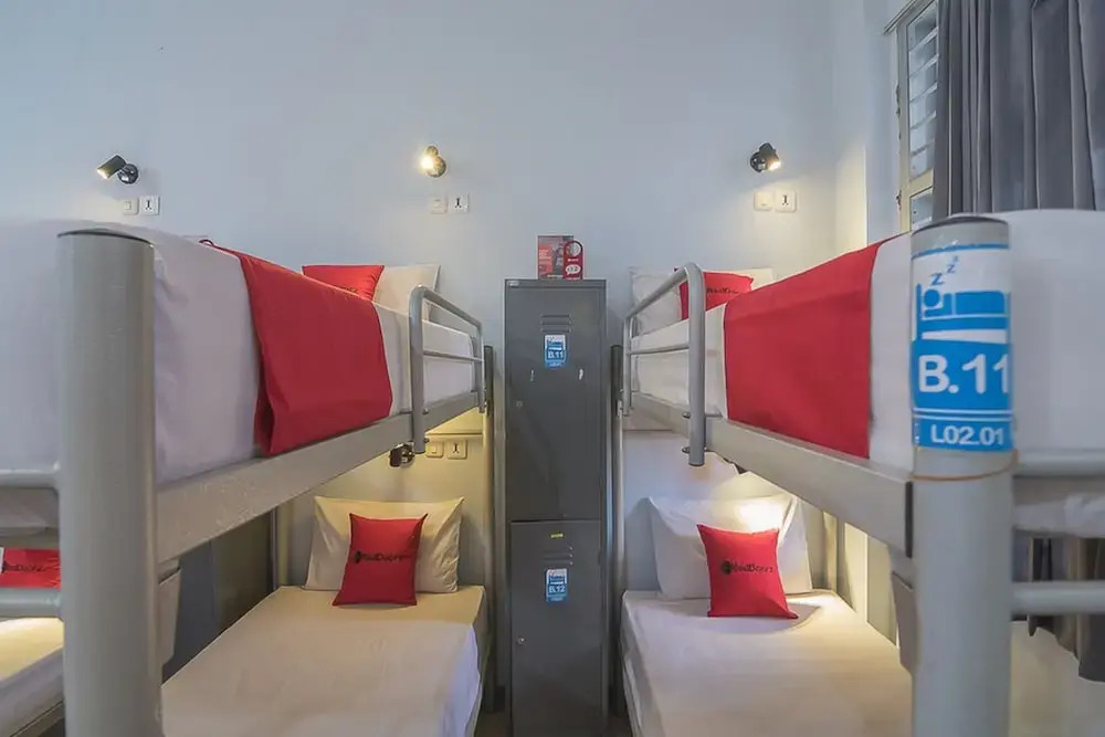 Populair Hostel by RedDoorz