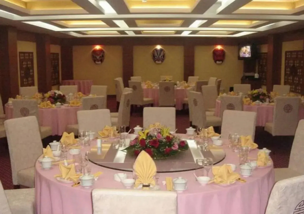 Shatan Hotel