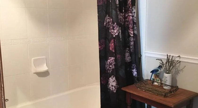 John Montagu Accommodation