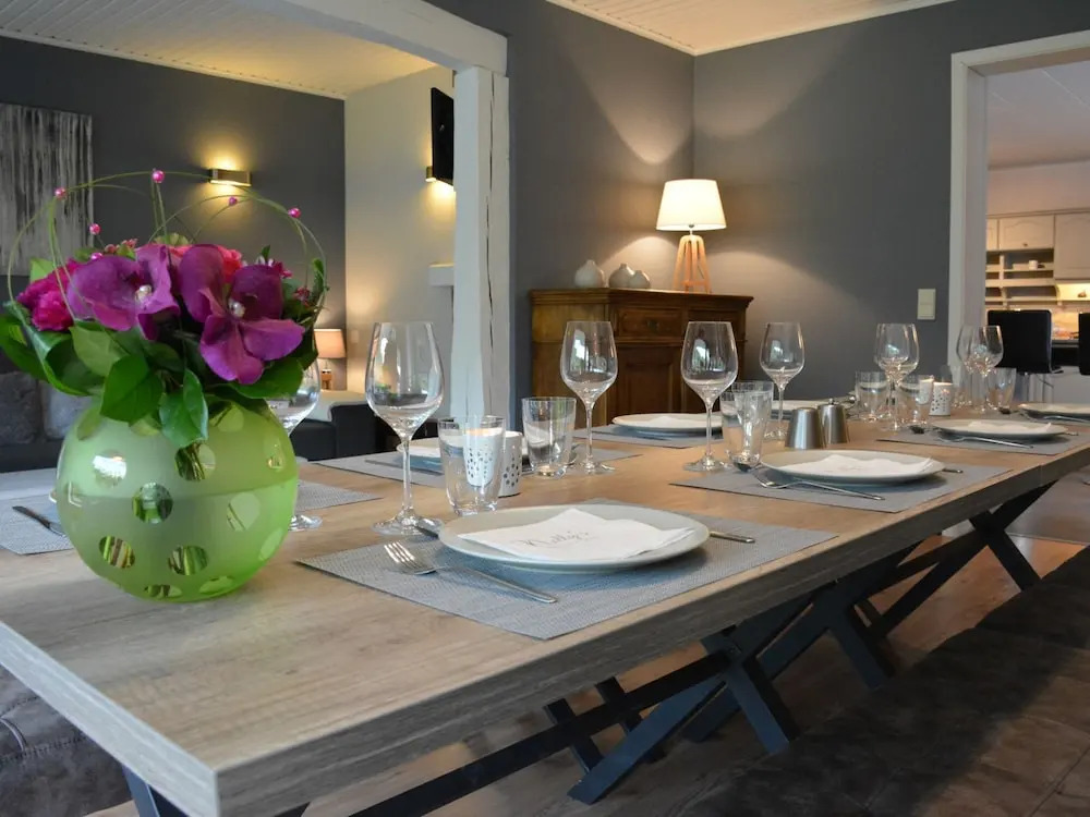 Luxurious Holiday Home in Hamoir With Terrace