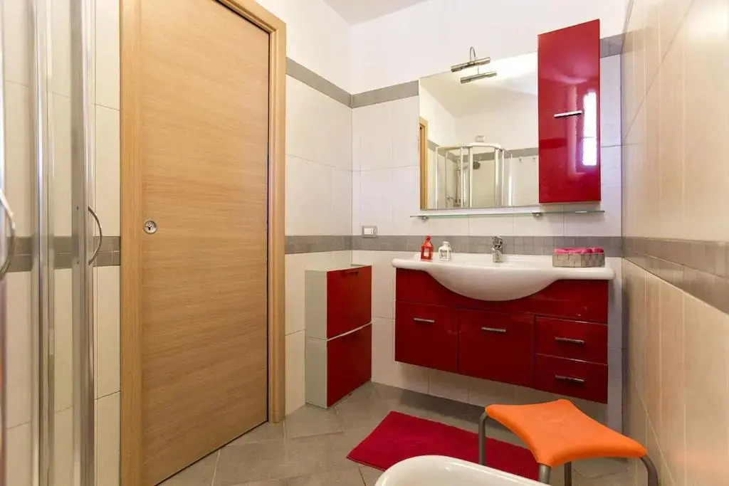 ClickSardegna Villa Paradiso with swimming pool large garden and tennis court