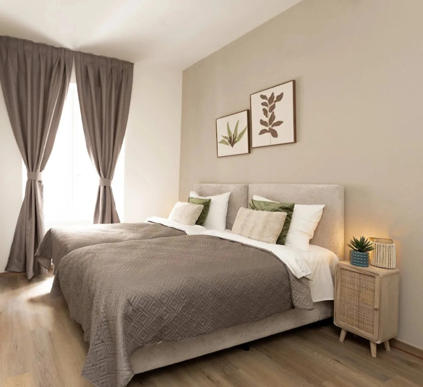 One Lux Stay 2br/2ba Antwerp Near Central Station