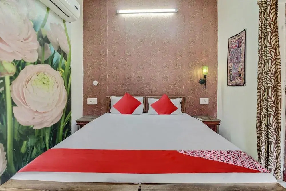 OYO 46815 Banaji Home Stay