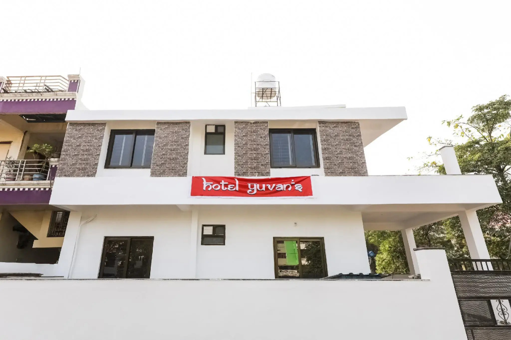 OYO 46252 Hotel Yuvan
