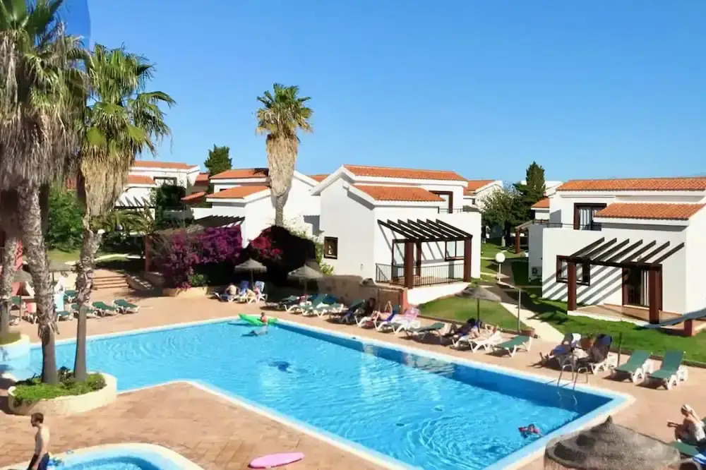 Aparthotel Nuramar