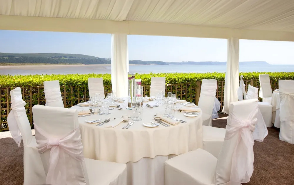 Oxwich Bay Hotel