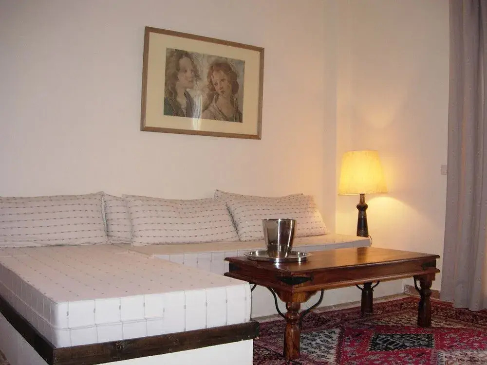 Ydna apartments