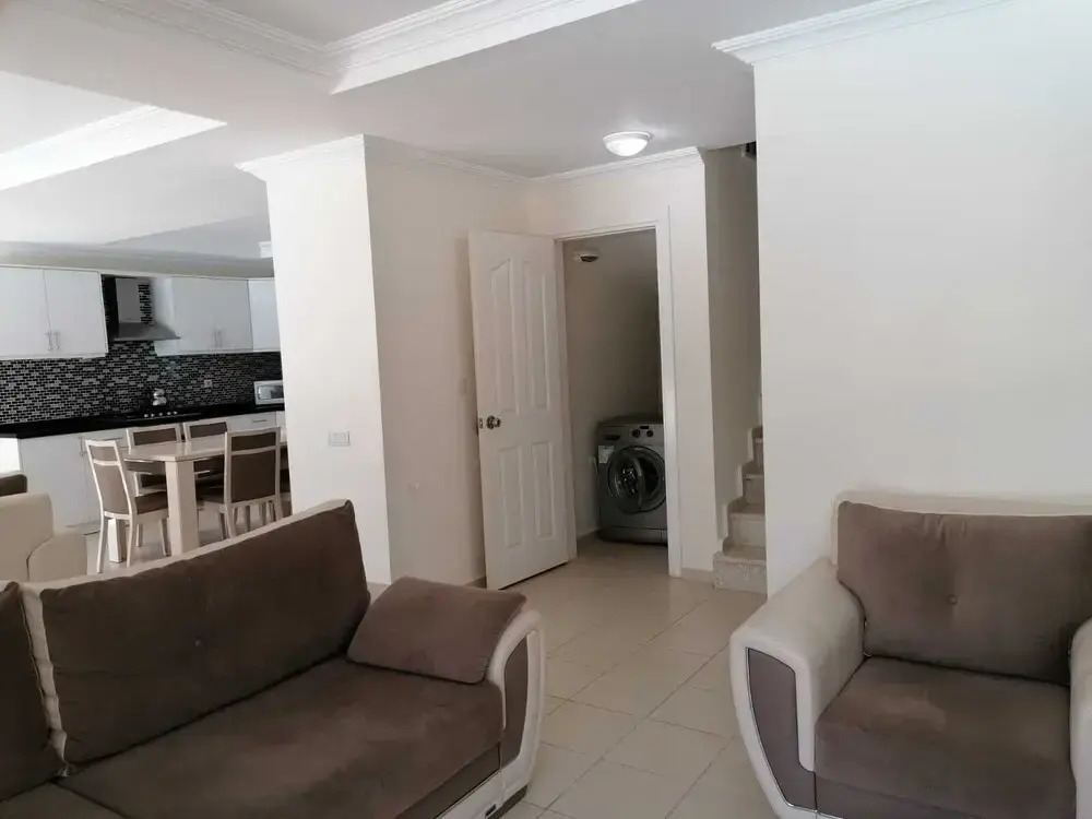 Crown Villa 2