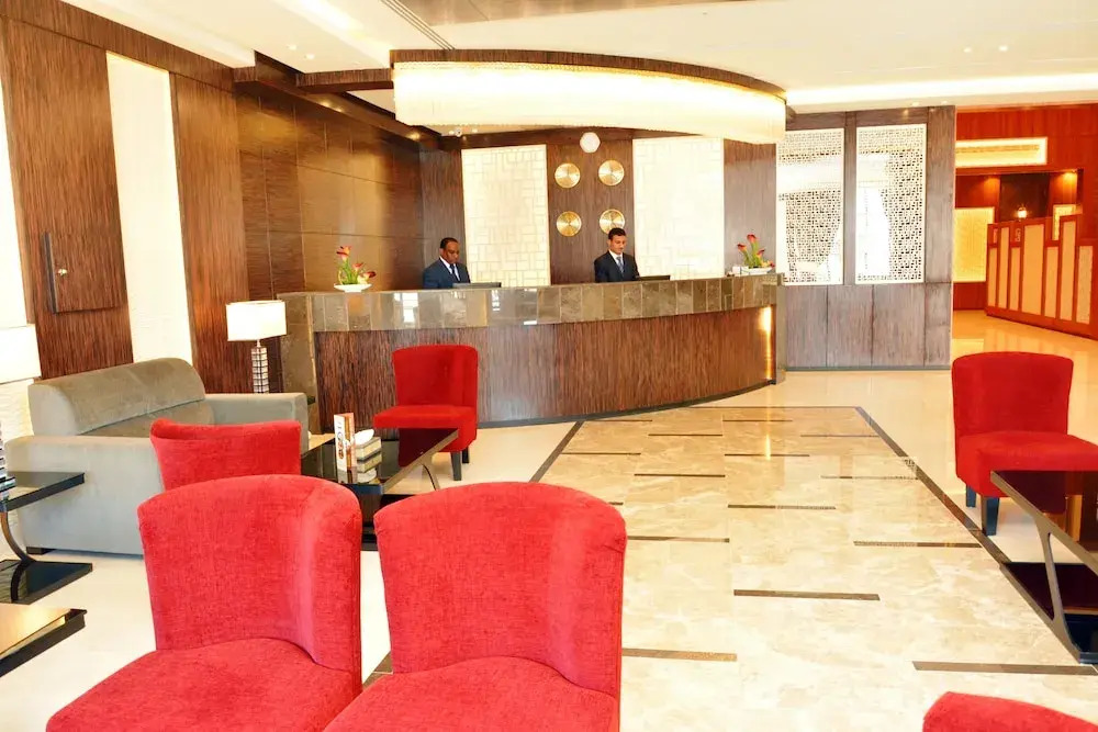 Thwary Hotels Suites 3
