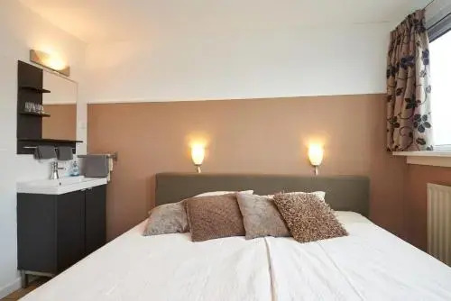 B&B HutSpot