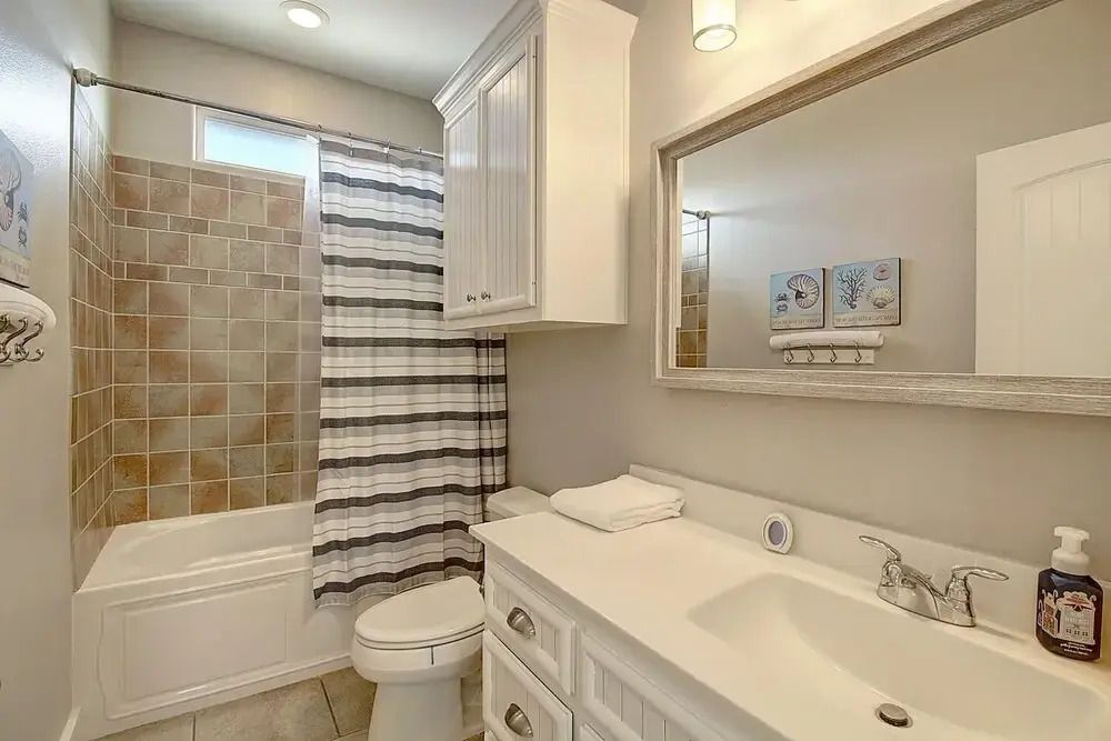 Follow the Sun Vw22 3 Bedrooms 2.5 Bathrooms Home