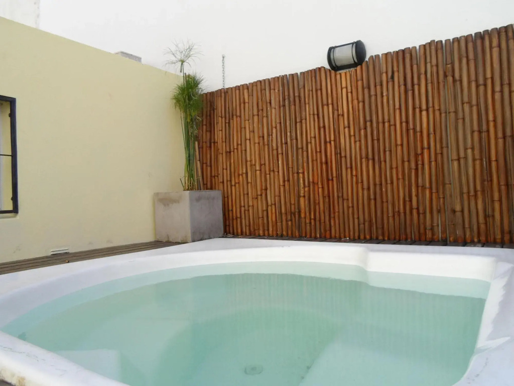 Sabatico Travelers Hostel & Guesthouse