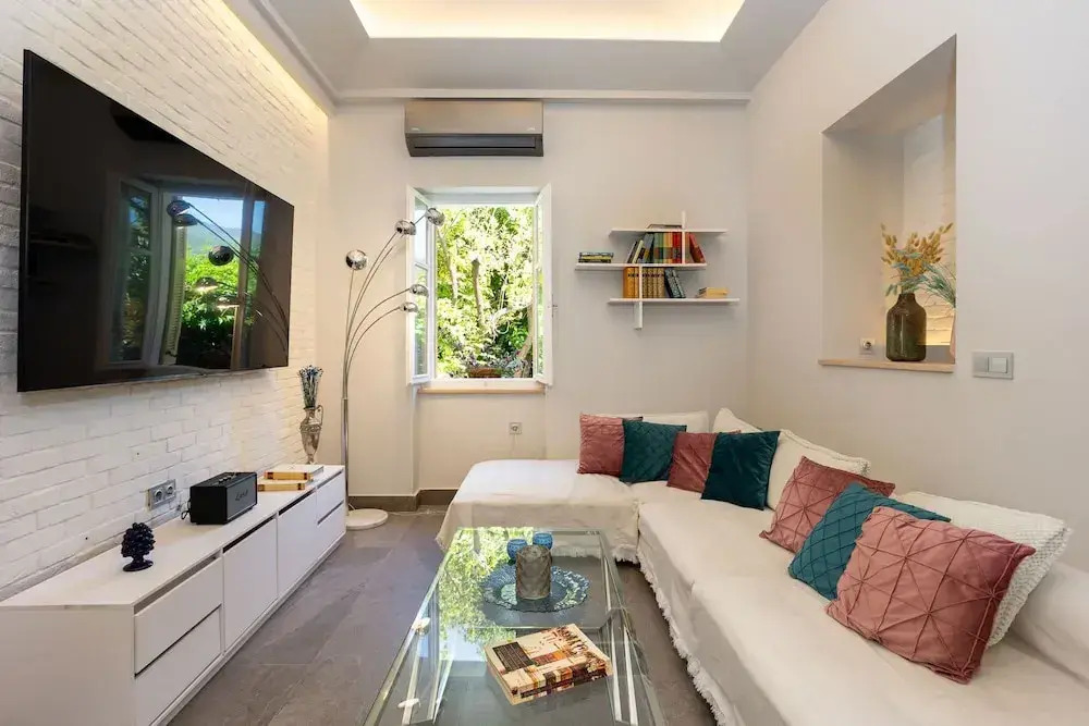 The Secret Garden - Courtyard & Private Pool Villa