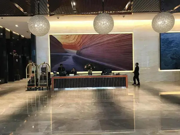 THE FACE Suites Hotel