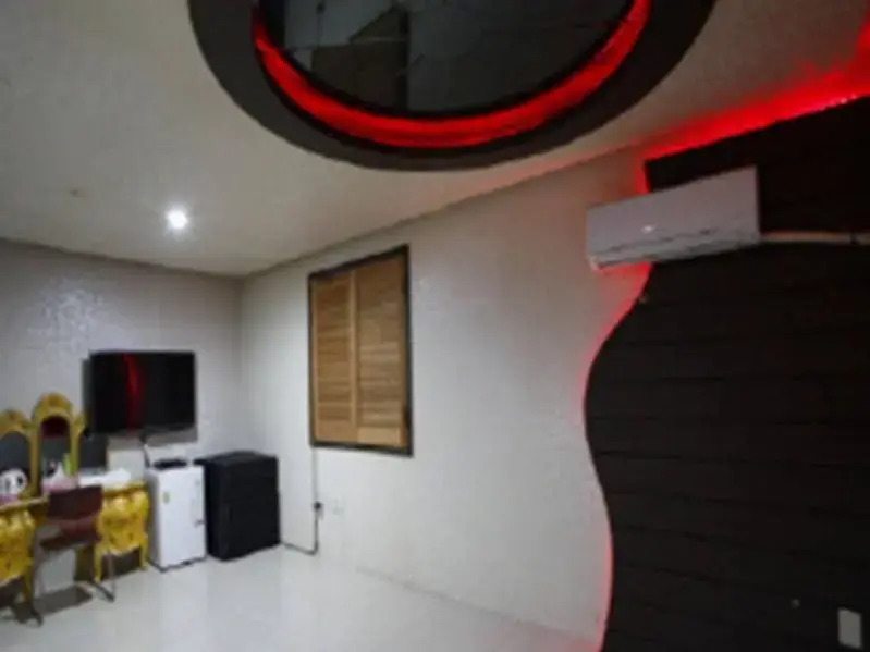 Songdo Hotel Queen