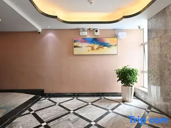 Huangyuxuan Hotel (Fumin Subway Station of Shenzhen Convention and Exhibition Center)