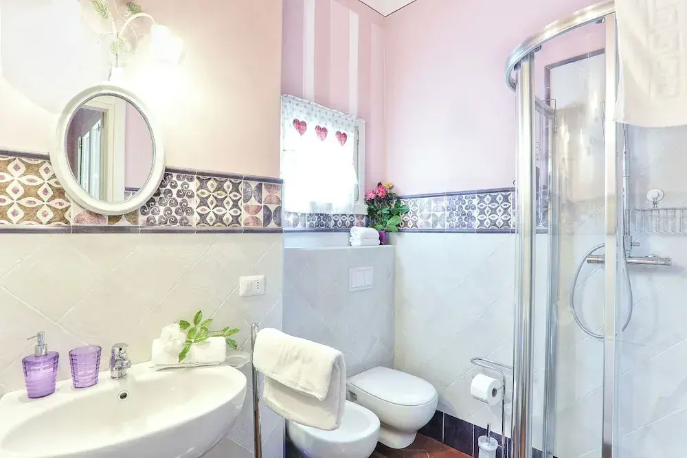 Luxury Villa in Tuscany with Pool near Pisa and Florence - Sixe Bedrooms 12 pl