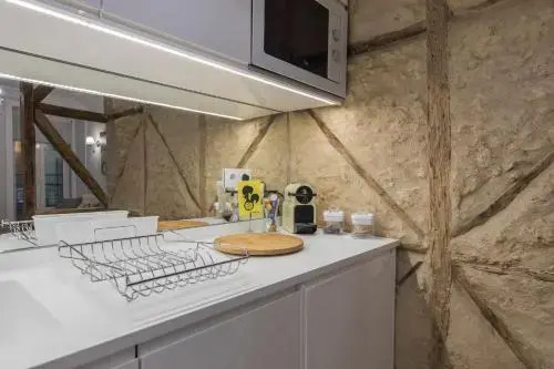 Lovelystay - Vintage Flat Near Santa Justa Elevator!