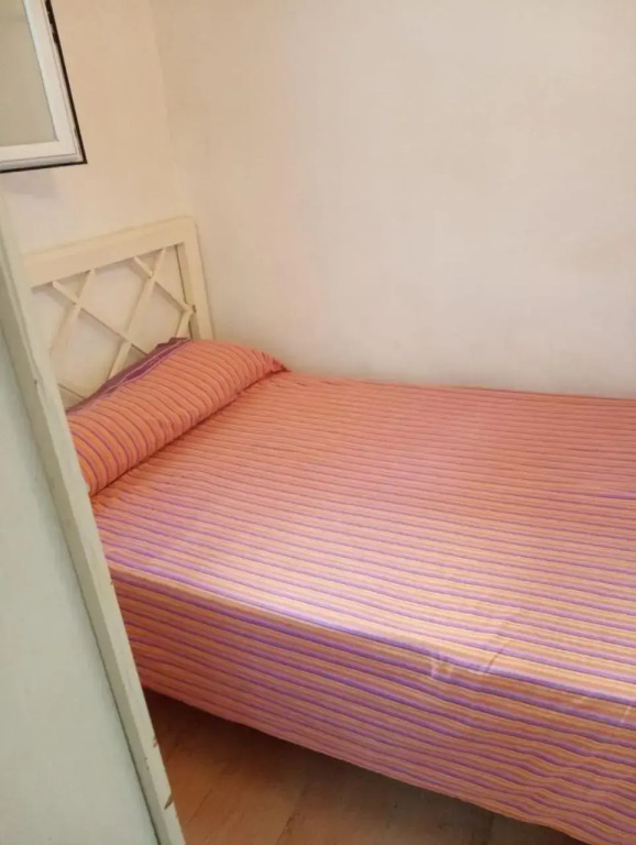 Casita en la calle Tablada de 2 dormitorios