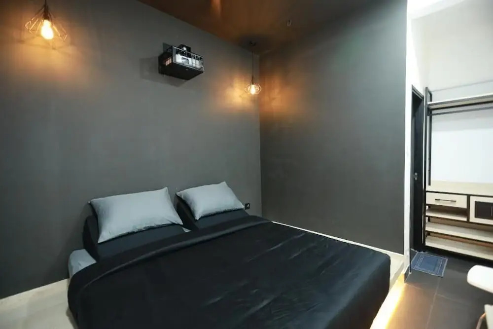 Hotel Cineplex