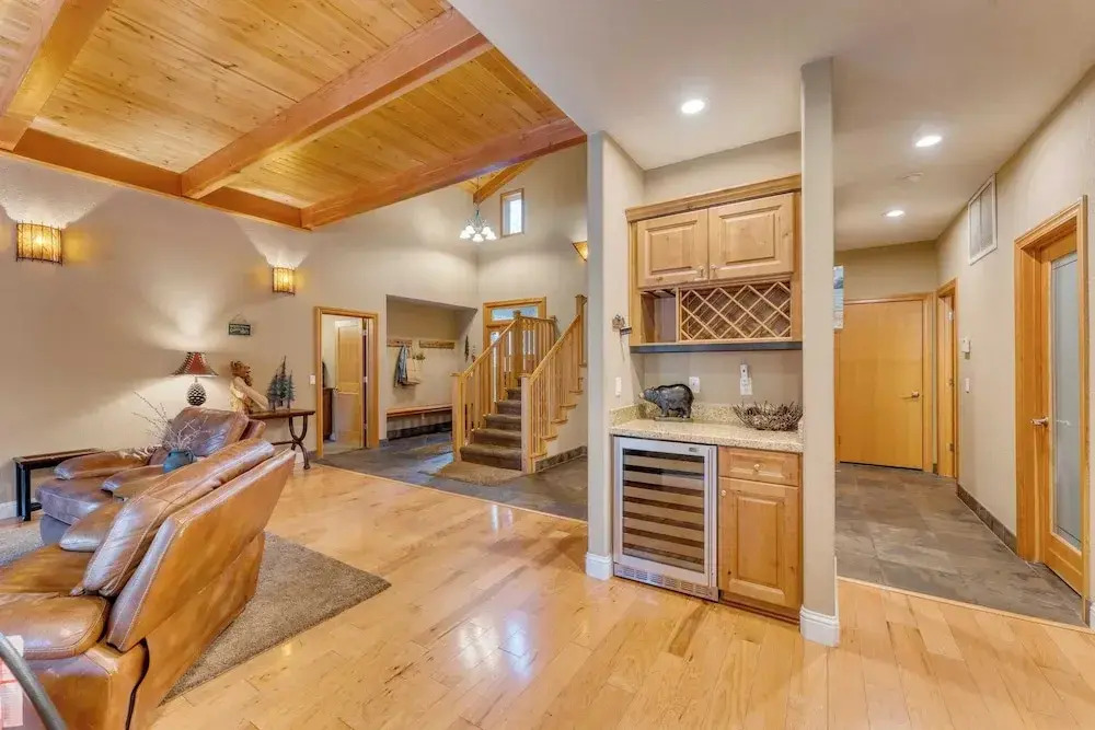 Luxe All-season Retreat by Avantstay Prime Location, Near Skiing