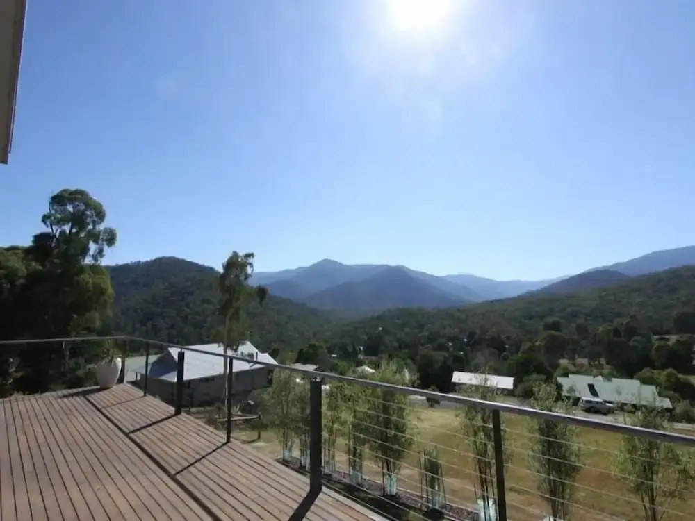 Stirling View